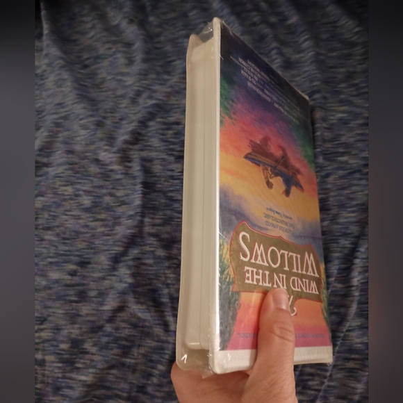 NEW The Wind In The Willows (VHS, 1996, Clamshell Case) Animated Classic - Picture 4 of 6